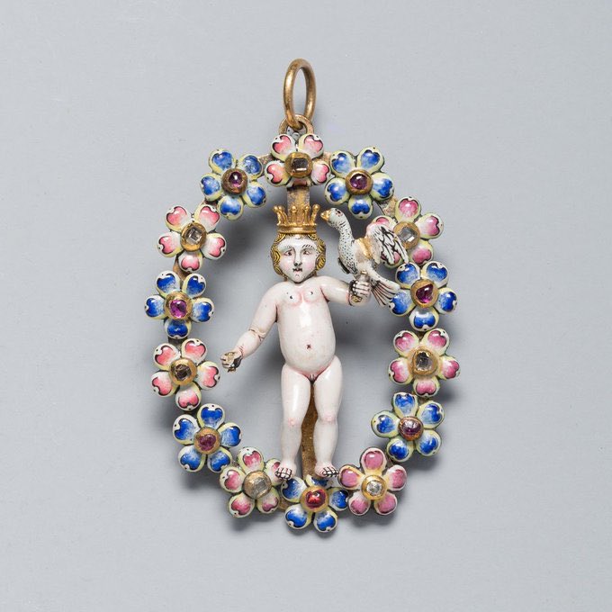 jdmccafferty's tweet image. Pendant with the Christ Child, c. 1650, #Spanish

(Art Institute Chicago)