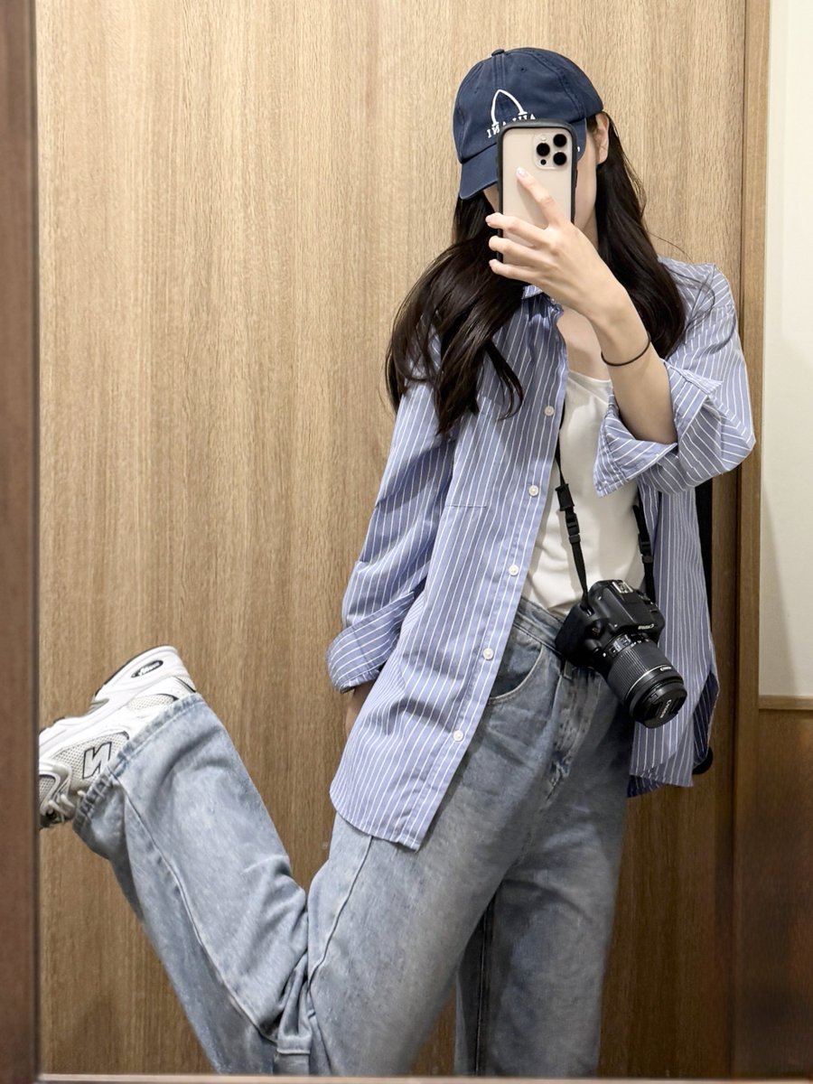 _emmecoco's tweet image. #ootd 休日お散歩コーデ🌱
tube top : UNIQLO(487521)