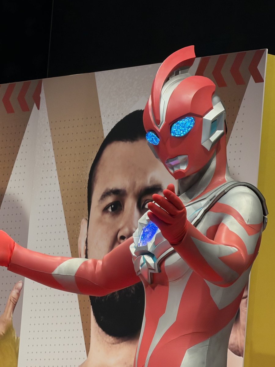 ざぶとん tweet media