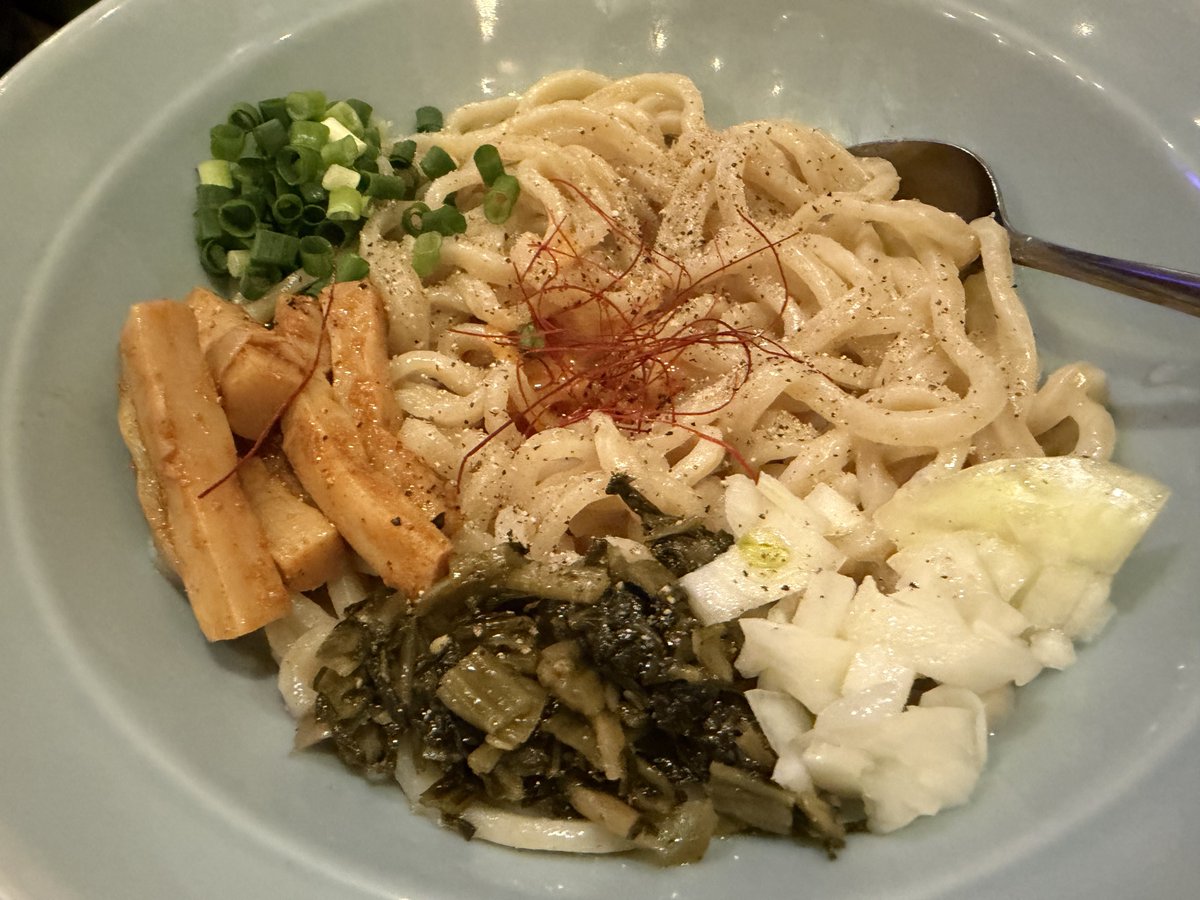 ズワルト（旧:玄冥） tweet media
