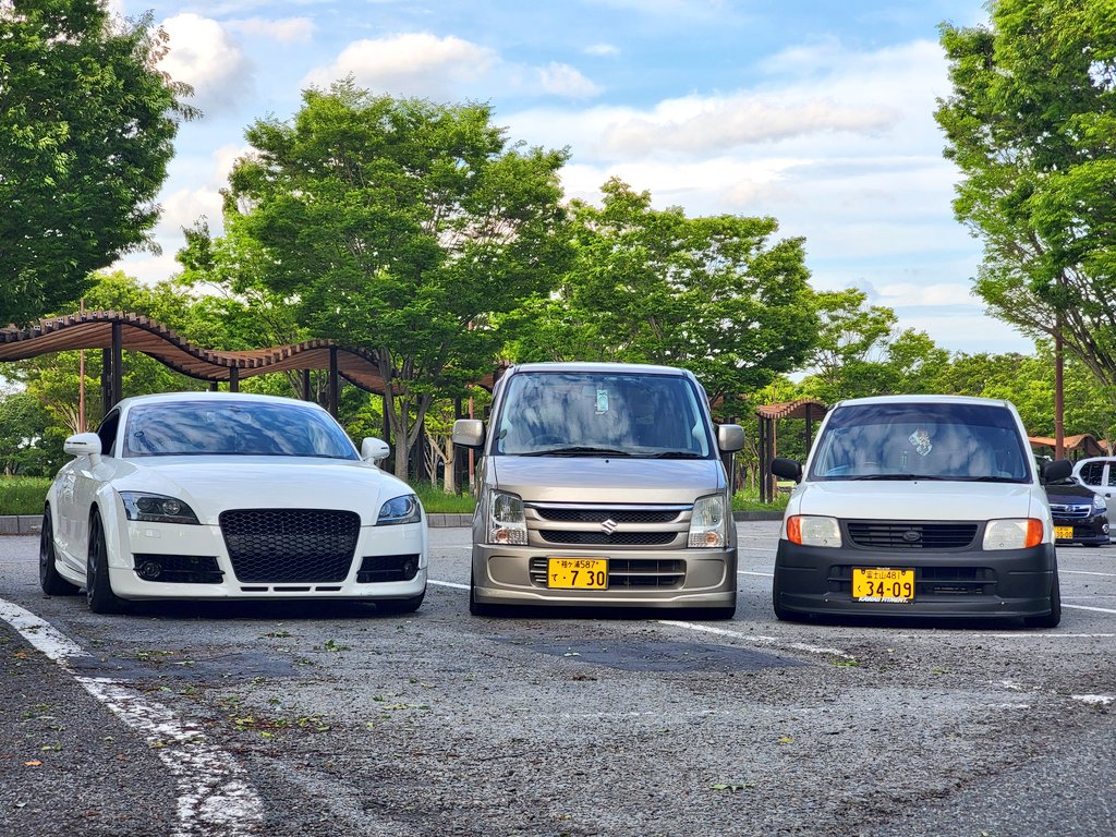 <a href="/DriftcarKou/">kouki_730</a> 
<a href="/__ryuchi_/">りゅうㄘ</a> 

2000年生まれの足車で並べさせてもらいました🖐️

#予定なくなった人MT