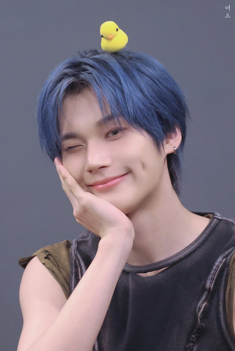 여오 tweet media