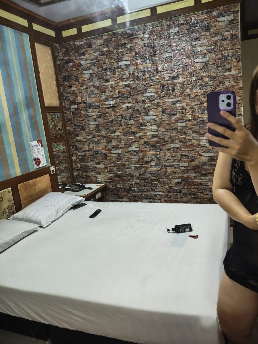 สาวใหญ่สารภีเชียงใหม่ tweet media