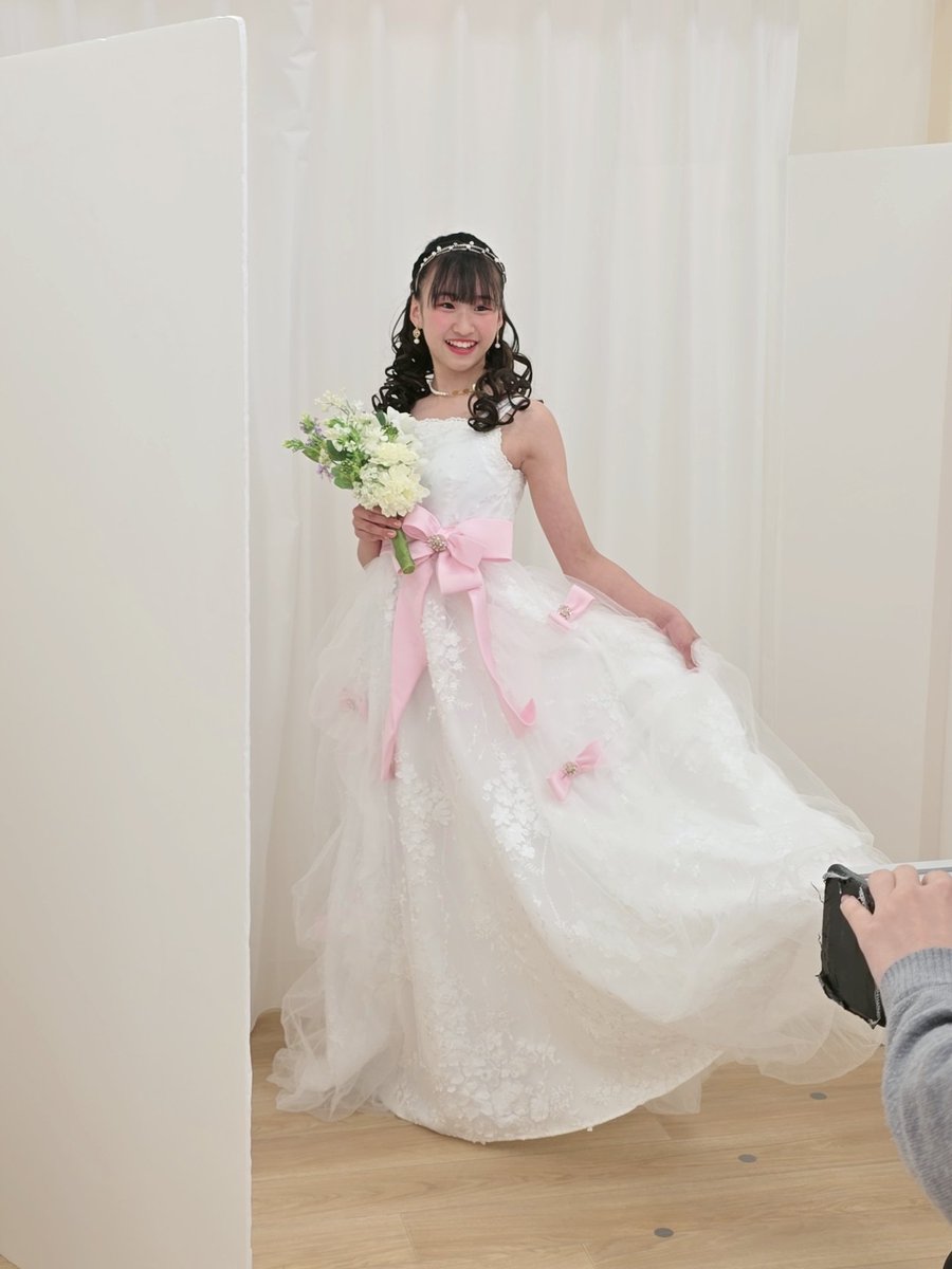 yua_s_1105's tweet image. おつゆぴ🤗
オーディションでドレスで撮影に行ってきました😍
ドレスゆぴこいかがですかぁ？🤭🧡
#撮影　#ゆぴこ　#モデル　#ドレス