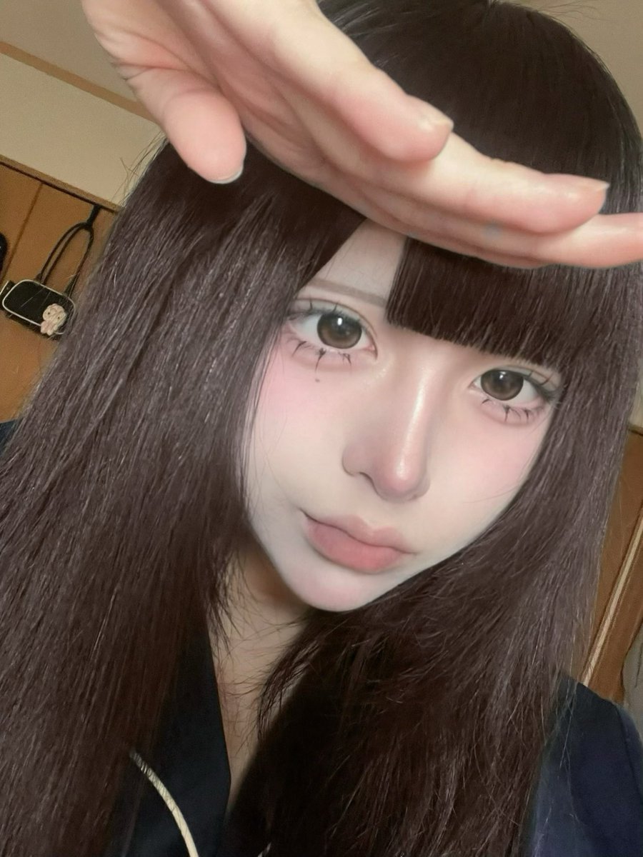 躁鬱 tweet media