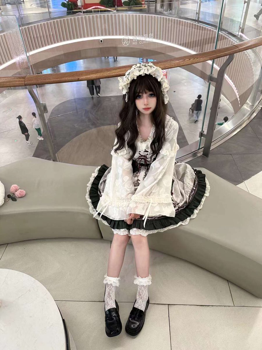 jingyi tweet media