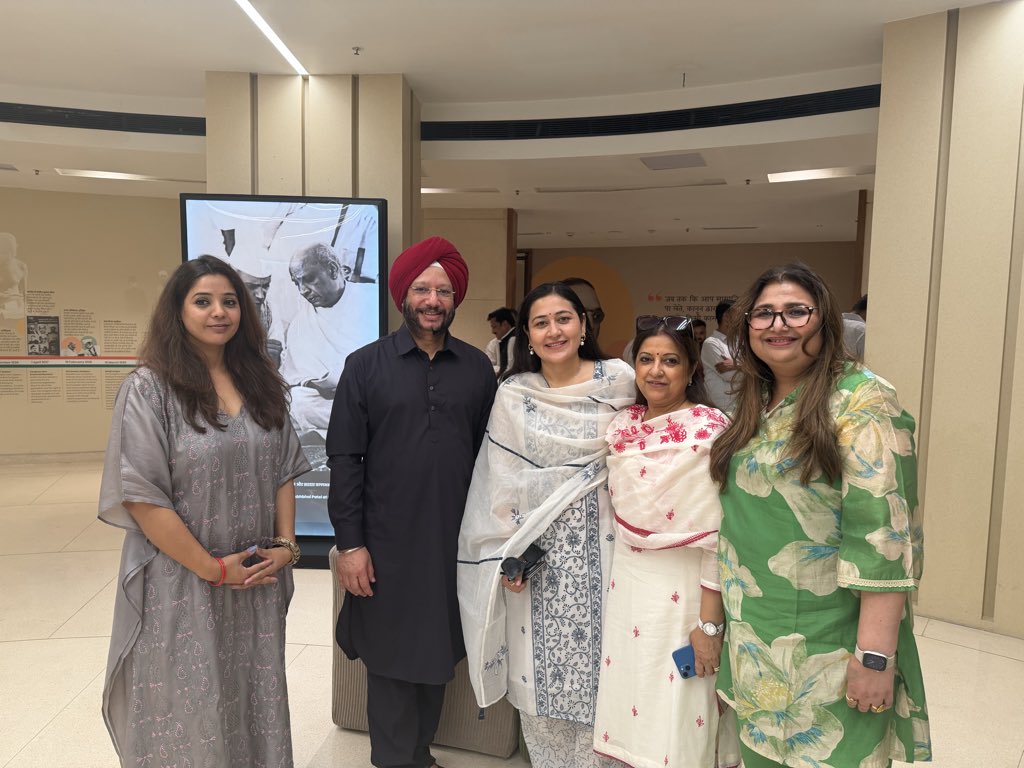 dollysharmaINC's tweet photo. ‘’लड़ाई सिर्फ एक व्यक्ति की नहीं, लोकतंत्र की है’’ । 
Welcome back Pawan ji — stronger than ever.

Thank you Dr. Abhishek Manu Singhvi ji for being a pillar of justice and constitutional values.” https://t.co/BTUP0L2EdQ