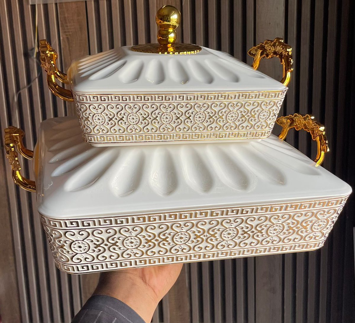 FatimaJiya3's tweet photo. *HIGH QUALITY SET OF 3pcs STAINLESS STEEL COLLANDER #28k

 *2pcs small Cake Stand with Cover Round Serving Tray with Handle  #23k

High quality unbreakable cups 3,500 each

https://t.co/mri5hRIvRv

WhatsApp 08180334254.
Kano State/Minna, Niger State,Nigeria 🇳🇬 https://t.co/vIgPEepySp