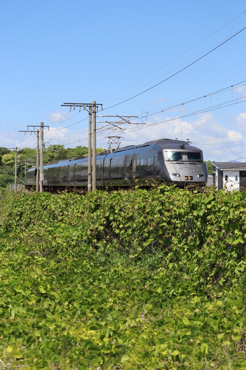 jikko680687's tweet photo. 【今日の787系Vol.2】🎌2026/5/4(Mon)
5005M特急にちりんシーガイア5号 博多7:31発 宮崎空港行き(宮崎空港13:19着)
787系 BM2編成(本ミフ)
#787系 #BM2 #南福岡車両区 #日豊本線 #大在駅 #坂ノ市駅 https://t.co/SufYNSd6nn