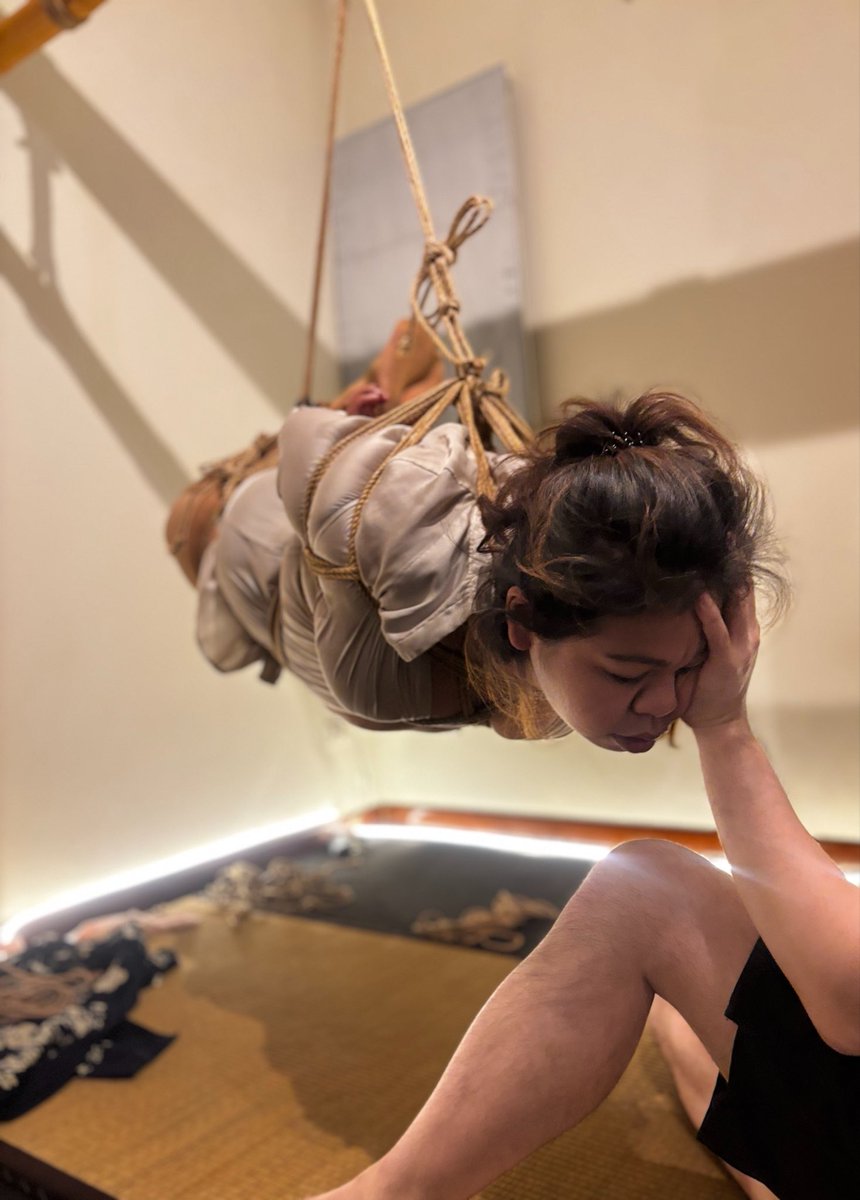 Peachy564's tweet photo. Rope  : @Sun_Patchara 
Bunny : Peachy 🍑 
Event :  Shibari salon &amp; BDSM Lab 
@thailandbdsm 
Location: @DecembearBKK 
Foto : น้องหมาขาว https://t.co/fPgFZeBJTz