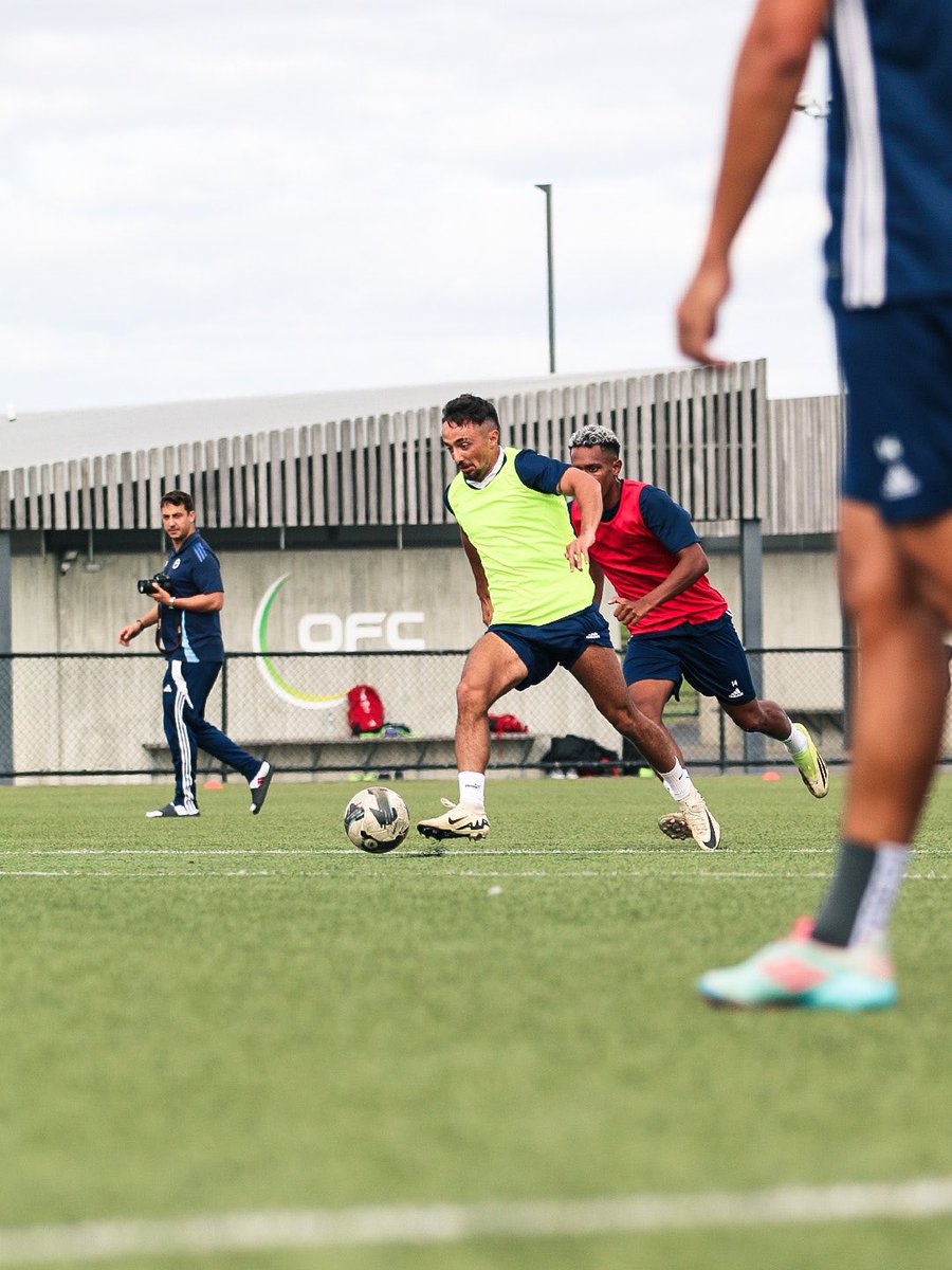OFCProLeague's tweet photo. Au travail dès l’arrivée en Nouvelle-Zélande 🫡💥

@TahitiUnited 

#OFCProLeague https://t.co/fEhmS7sVWO