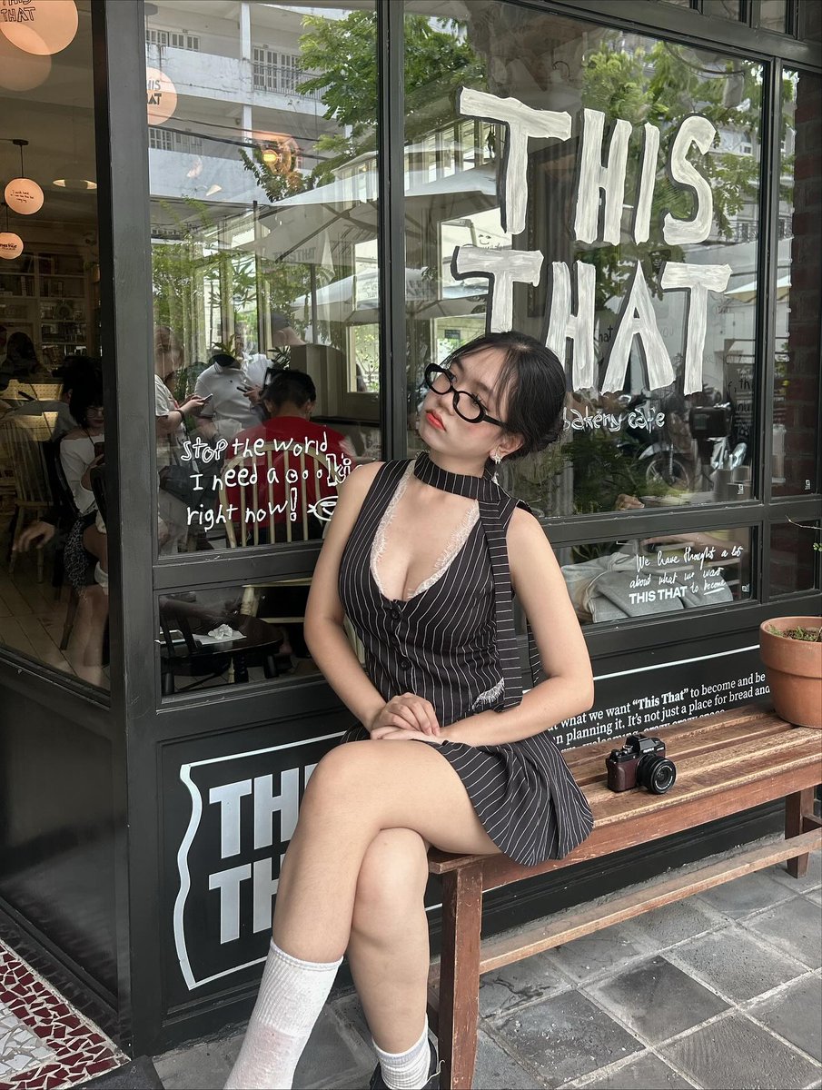 embemebikini's tweet photo. học làm cô giáo , ai ở sg muốn được kèm hong nè  :)) https://t.co/MGBrSY5xvW