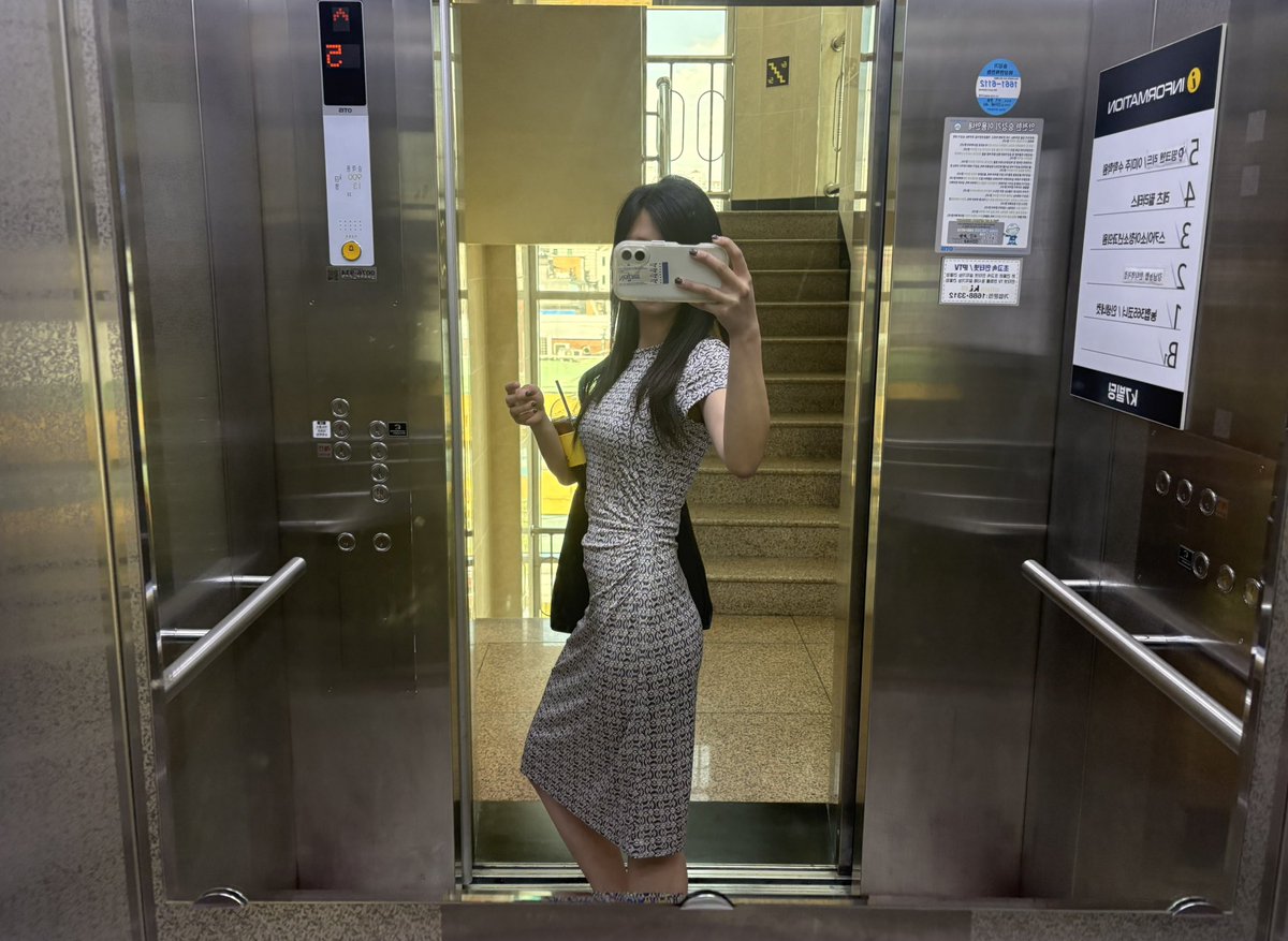 Jimi tweet media