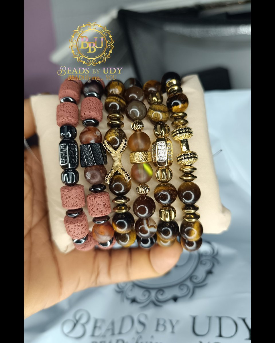 beadtified's tweet photo. Your bracelets plug is up and active to take your orders. What are you buying from me today 🤔 
Check out some samples below 👇🏻 
We deliver nationwide and globally
A 35,000
B 37,000
C 32,000
D 37,000 https://t.co/dCEk1WRyoE