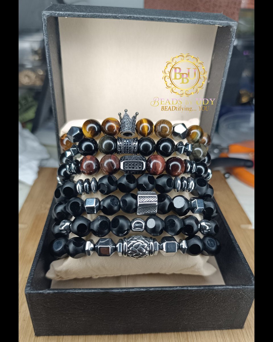 beadtified's tweet photo. Your bracelets plug is up and active to take your orders. What are you buying from me today 🤔 
Check out some samples below 👇🏻 
We deliver nationwide and globally
A 35,000
B 37,000
C 32,000
D 37,000 https://t.co/dCEk1WRyoE