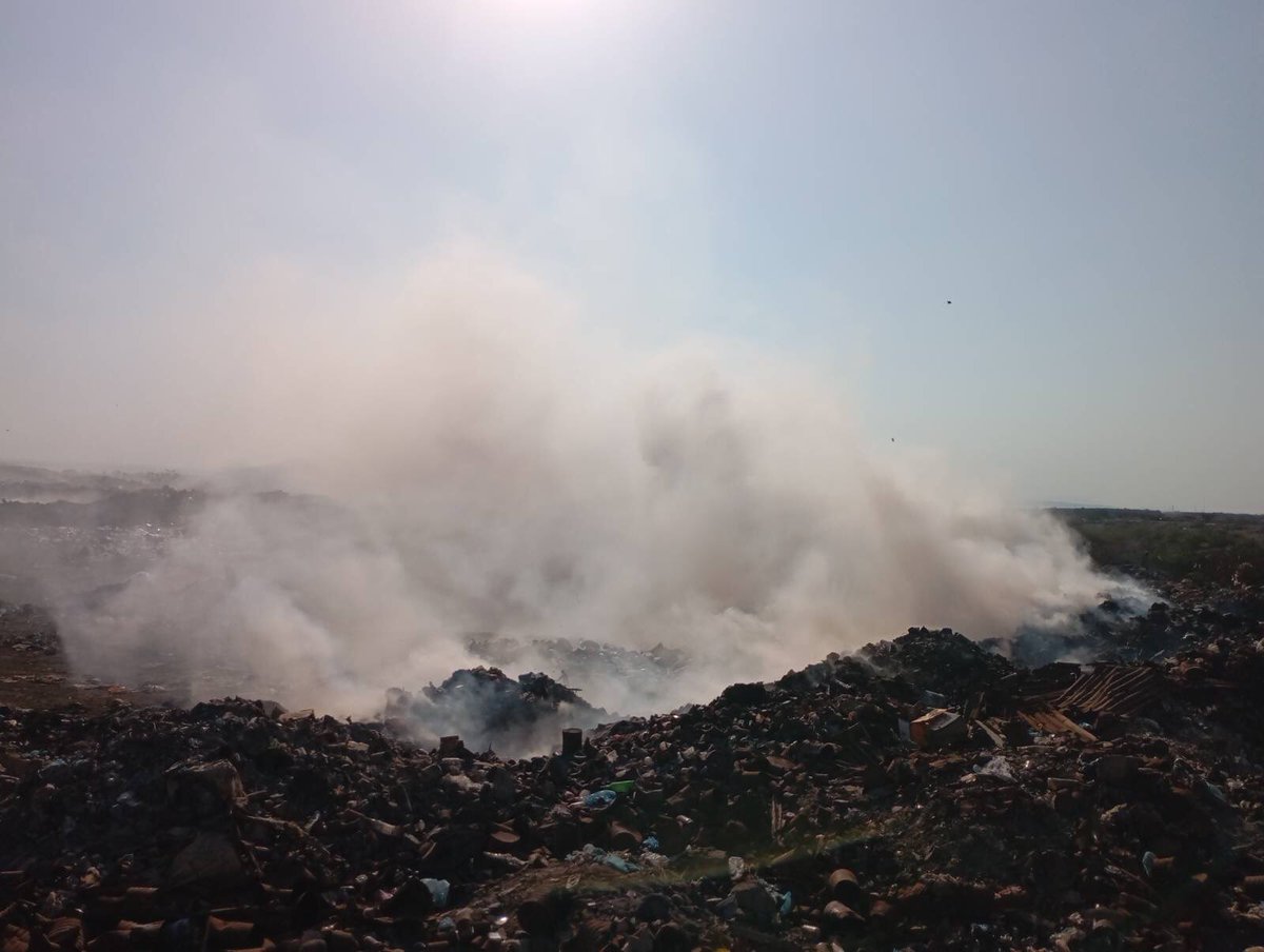 The Shabelley open-air landfill, near #Djibouti City. It burns ...