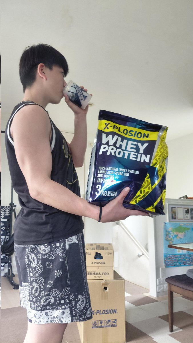 黒山たお tweet media
