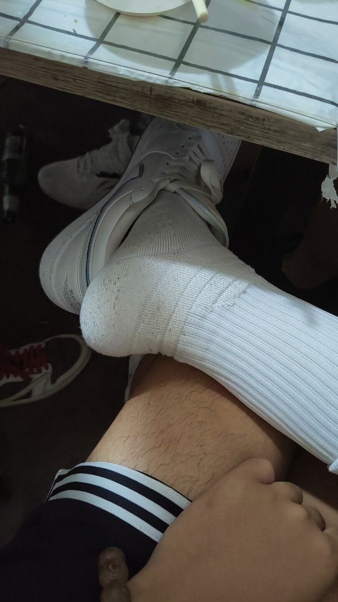 shao_he14919's tweet photo. 骚狗来闻 https://t.co/LGen7SSJlz