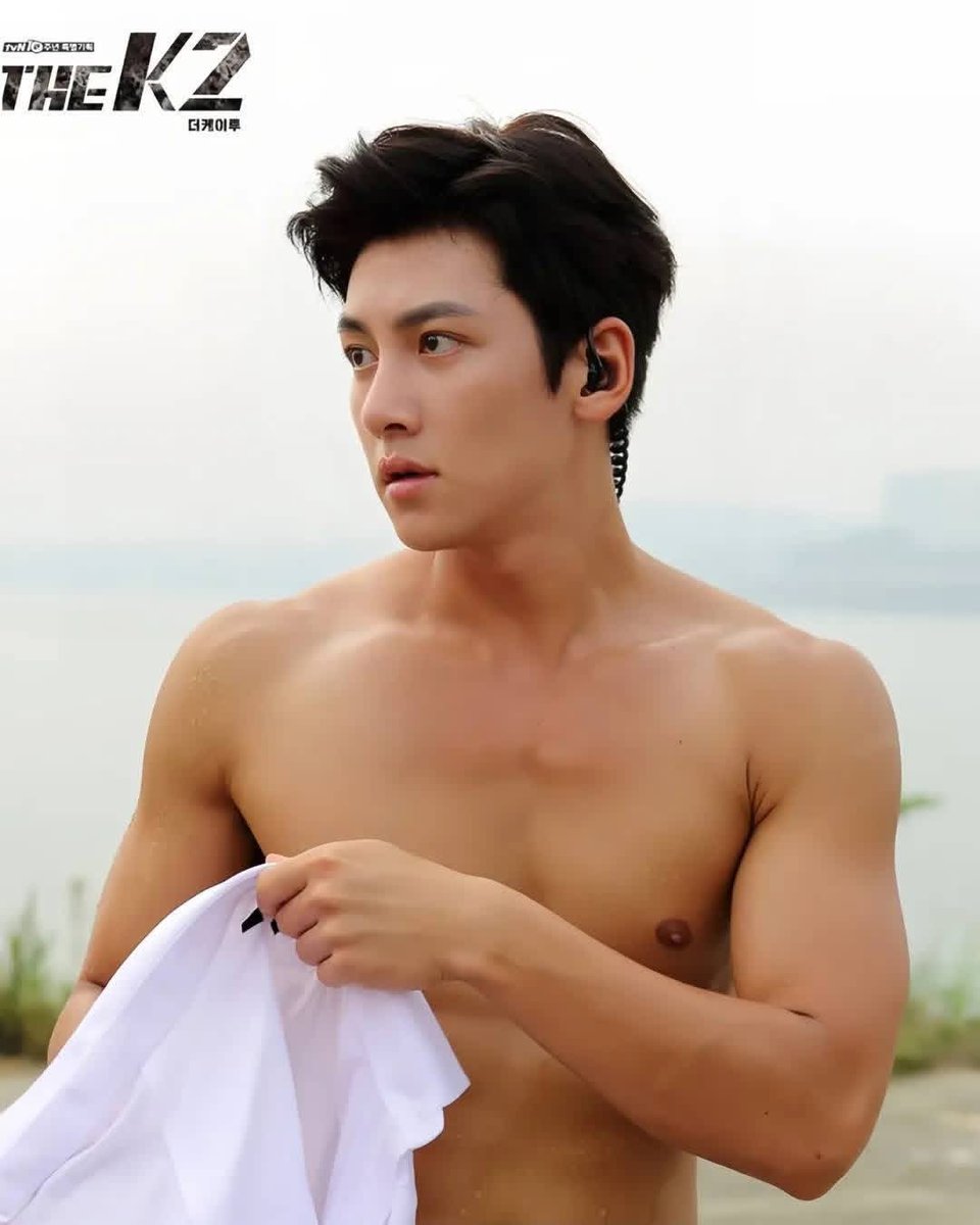 jichangwook020's tweet image. Honestly, in the K2 series, Ji Chang Wook is very handsome, basically perfect 😍😍😍😍 #TheK2 #Kd #korea