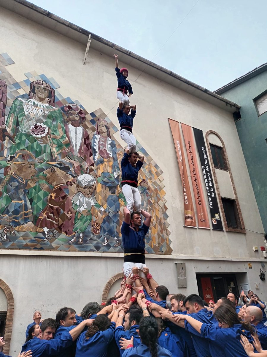 Castellers de Berga tweet media