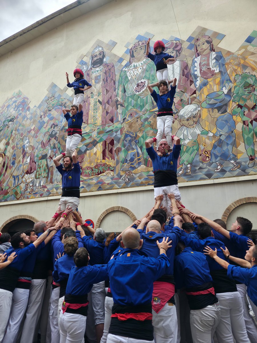 Castellers de Berga tweet media