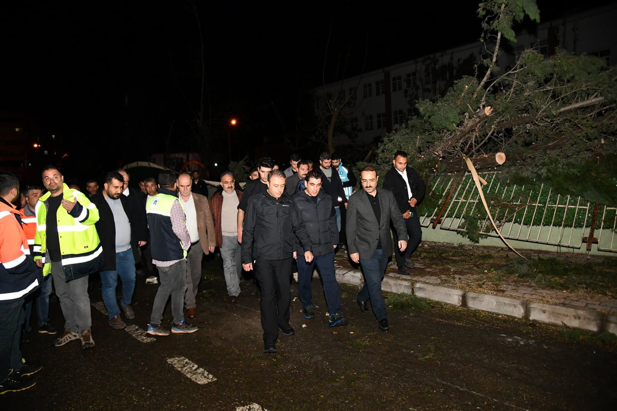 AHMET AKSOY tweet media