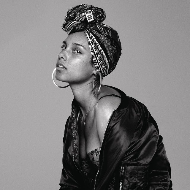 RaulVsRalph's tweet photo. 10 years ago today @AliciaKeys released “In Common” as the lead single from her ‘Here’ album 
#AliciaKeys  
#Here 💿 
#InCommon
May 4, 2016 https://t.co/OWk2ZMVyE7