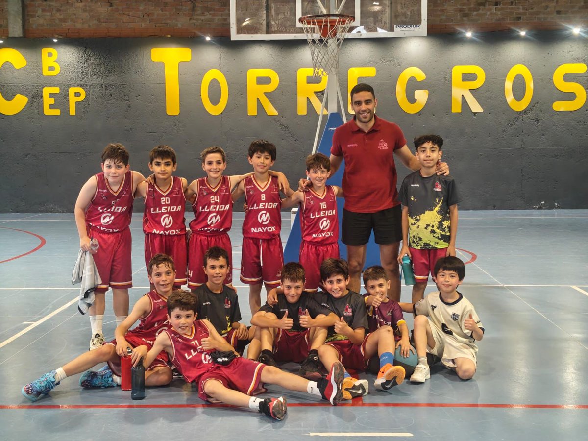 flleidabase's tweet photo. Qui diu que pel pont es descansa? Hi ha equips de @flleidabase que no s’han aturat 🔛

#NayoxLleida #ForçaLleida #Lleida 

⬇️ https://t.co/0QZZPxW2uO