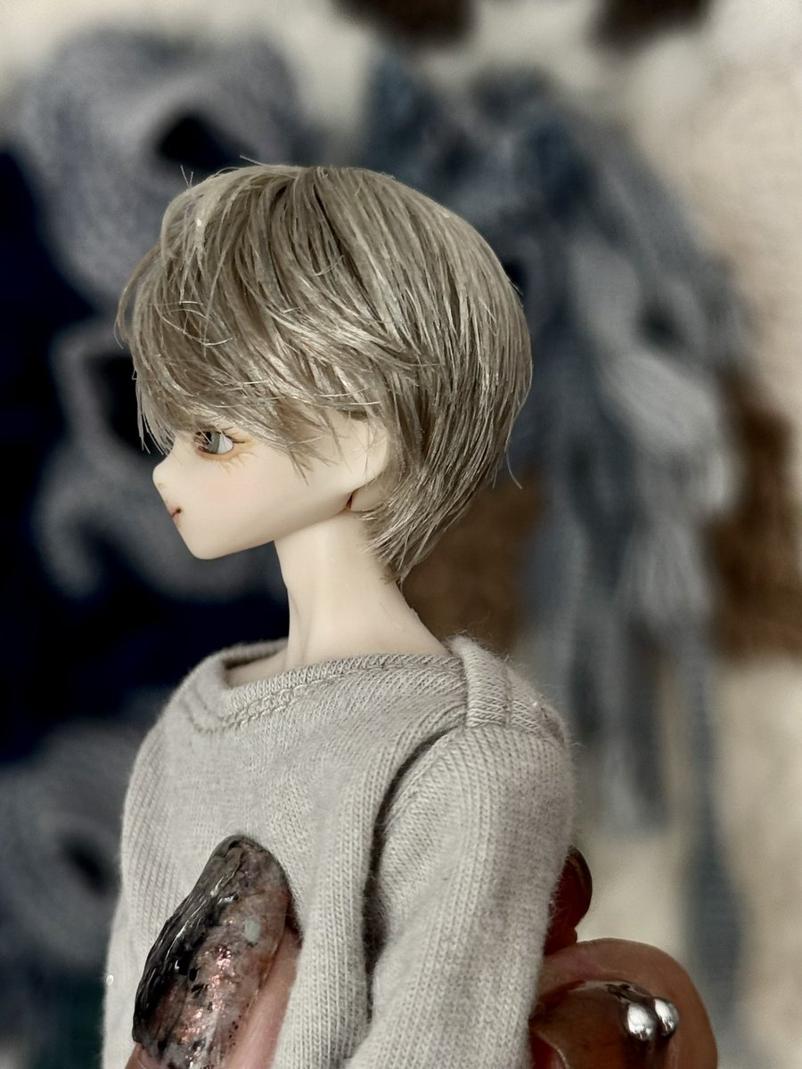 halr.yo_doll tweet media