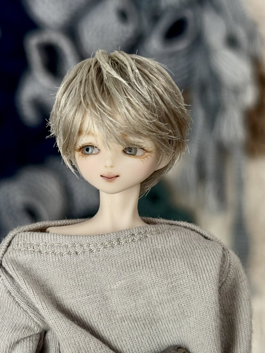 halr.yo_doll tweet media
