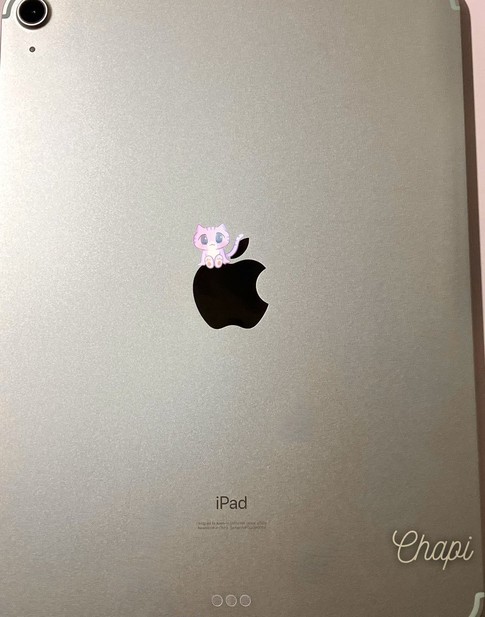 chapi_lucky4649's tweet image. iPad Air中古だけど買っちゃった😺
これで沢山描けるかな
#iPad #買い物 #イラスト