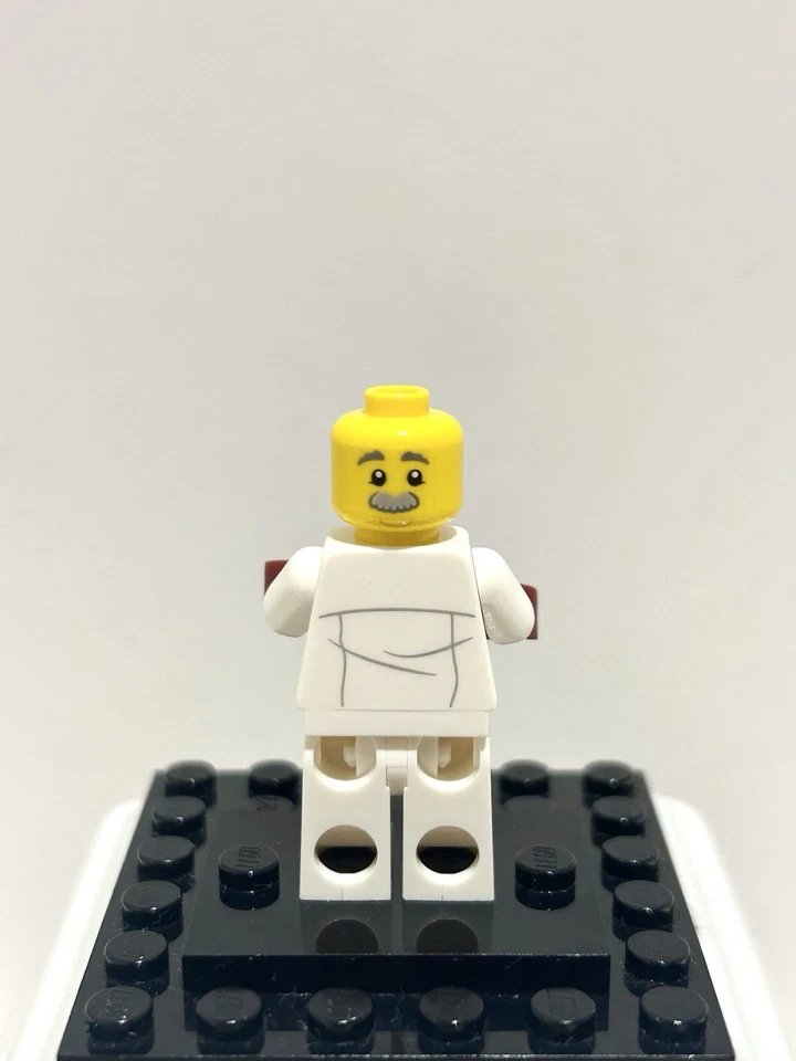 infinitybricks8's tweet image. Creating a little buzz in the collection today. This Beekeeper is sweet as honey and perfectly detailed 🐝

#LEGO #LEGOminifigures #LEGOcollection #LEGOcommunity #LEGOaddictAFOL #LEGOreseller #LEGOforsale #LEGOBeekeeper #Series21 #LEGOPhotography #SaveTheBees