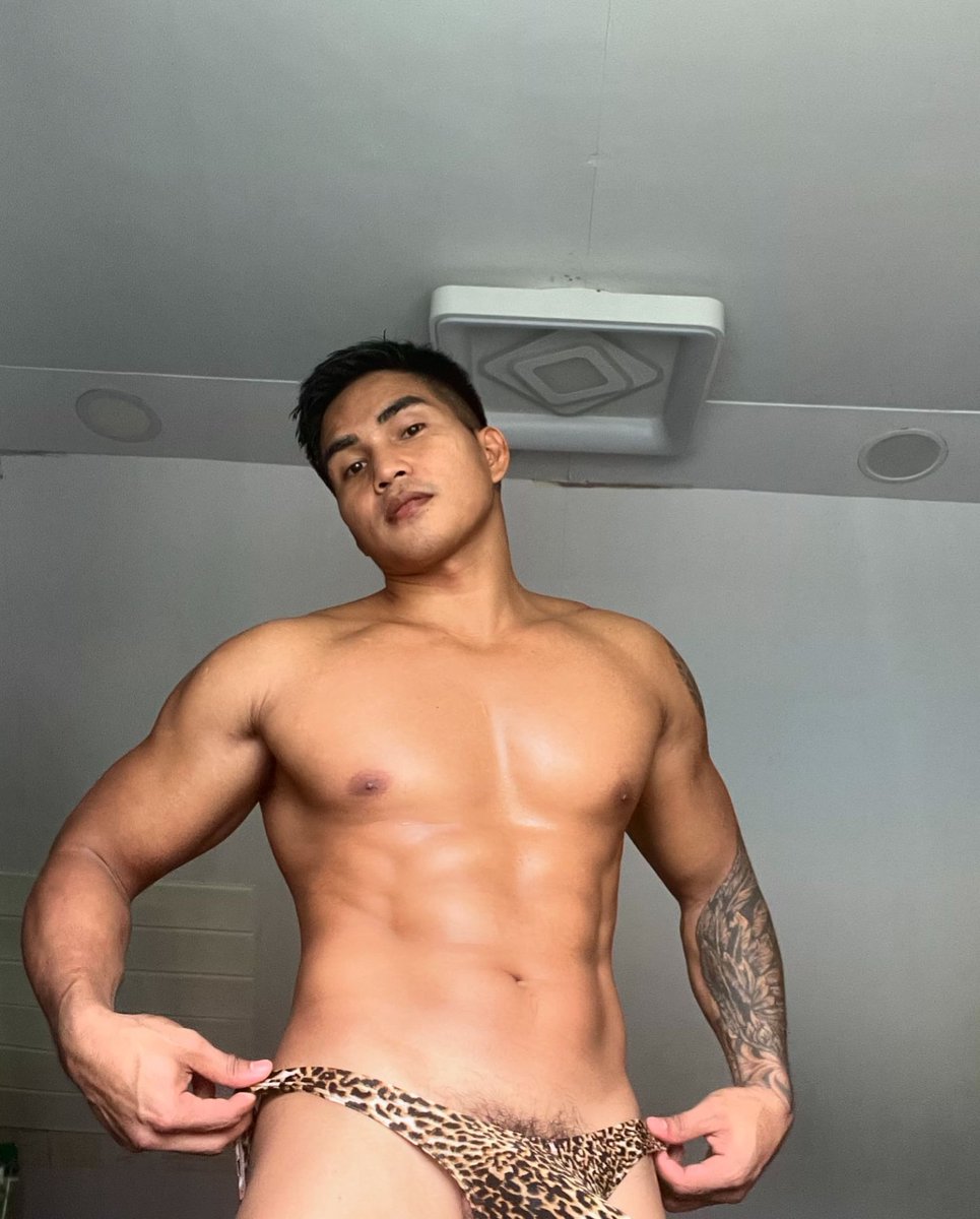 YUMMY BOYS SITE tweet media