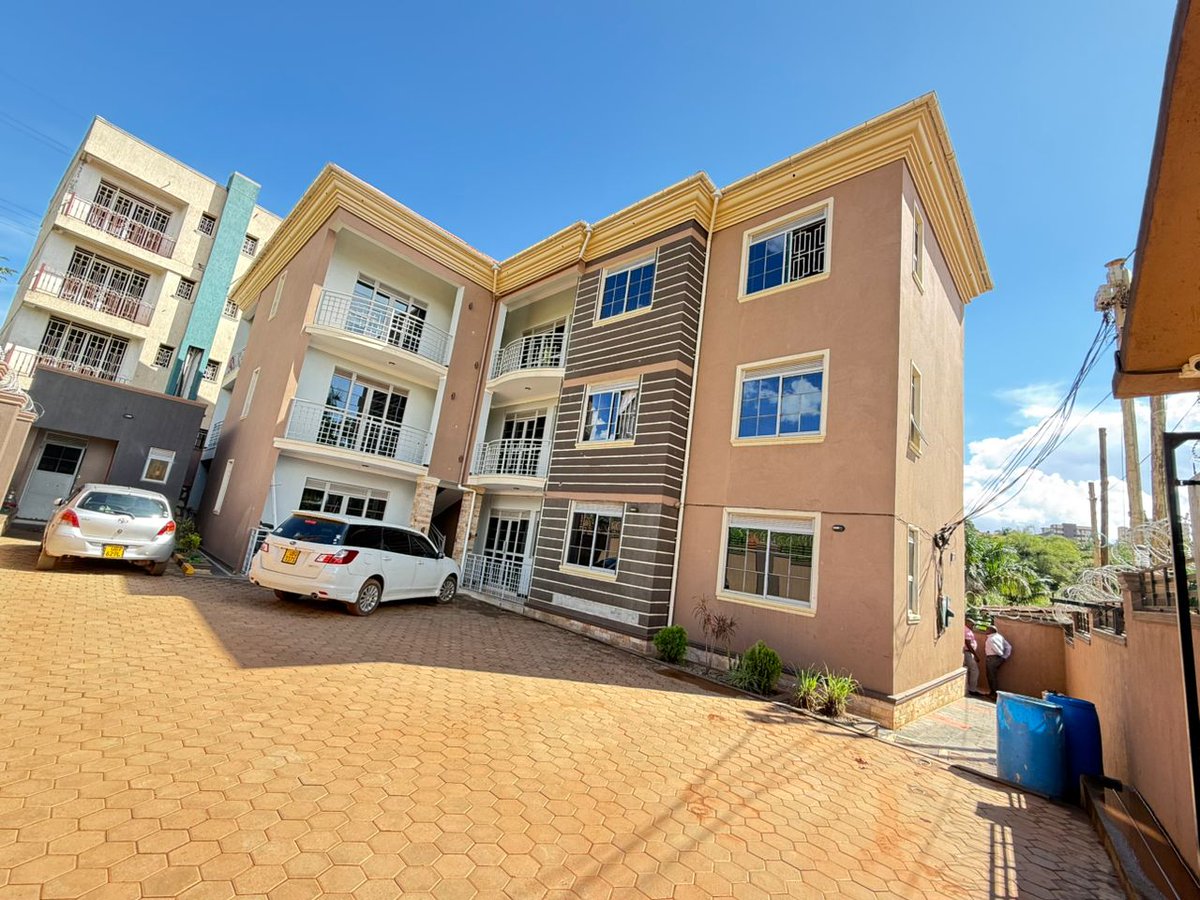 shukranproperty's tweet image. APARTMENTS BLOCK FOR SALE 

Located at Namugongo, #Kyaliwajala

6 Units Earning #6m Ugx per month

Selling Price at #650m Ugx 

0706592177