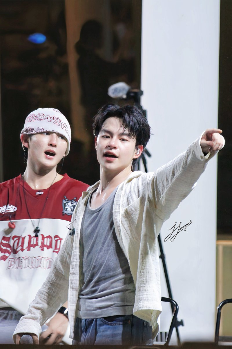 ไปด้วยกันไปได้ไกล

#MARCKRIS #HEARTchuthiwat 
#บัสจะกิ้งคับเฮีย
#บัส_บัสกิ้ง