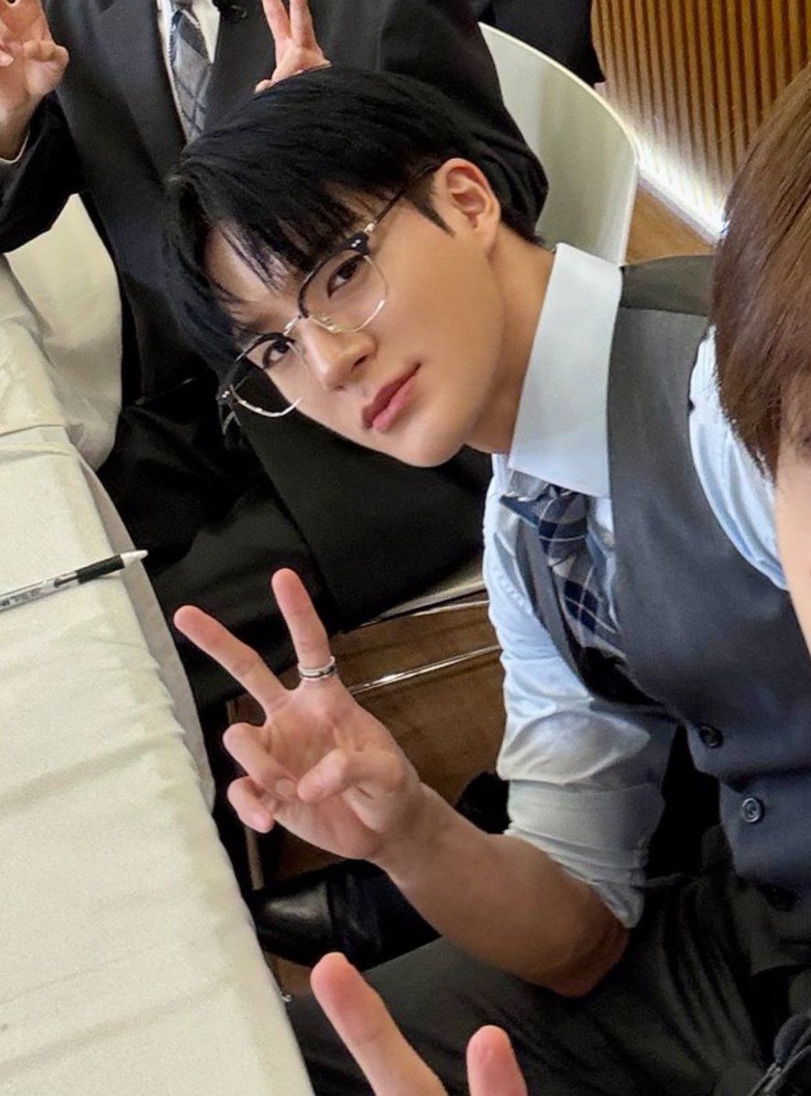 도리도리젠젠👓 tweet media