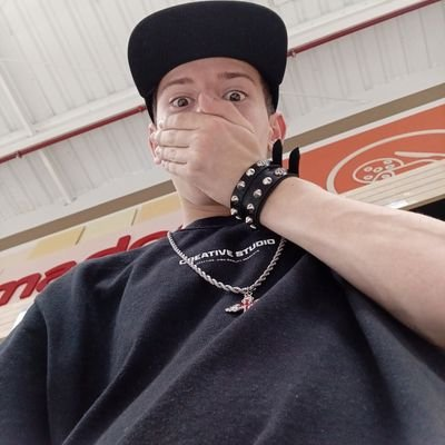 siga @swerviinnn tweet media