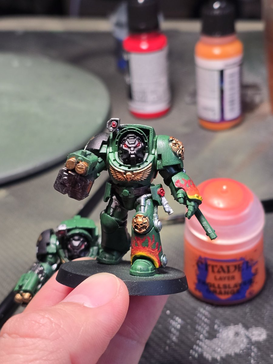 Son_of_Vulkan's tweet image. WIP. Slowly getting better at free handing my flames. What do you guys think?
#warhammerpaintingminiatures 
#warhammer 
#warhammer40k