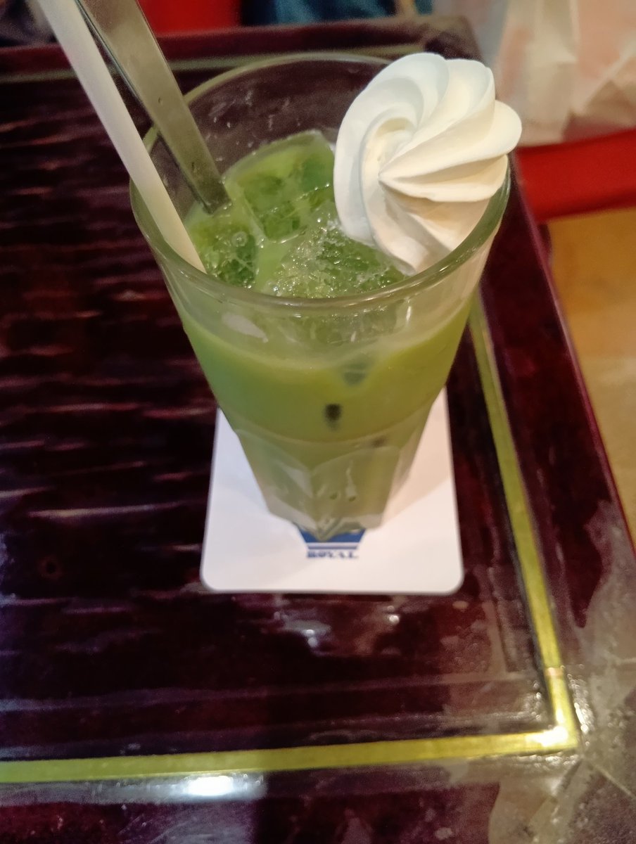 UZck6c0tme59105's tweet image. ＃純喫茶
＃ROYAL
＃店内BGM
＃JUJU
店員さん好きなのかな？
JUJUファンとしては嬉しいけど