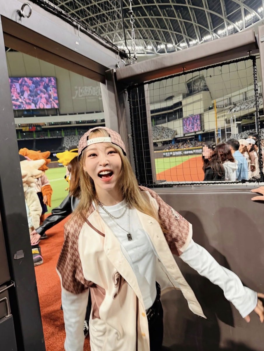 루나리나 ☽ Lunarina tweet media