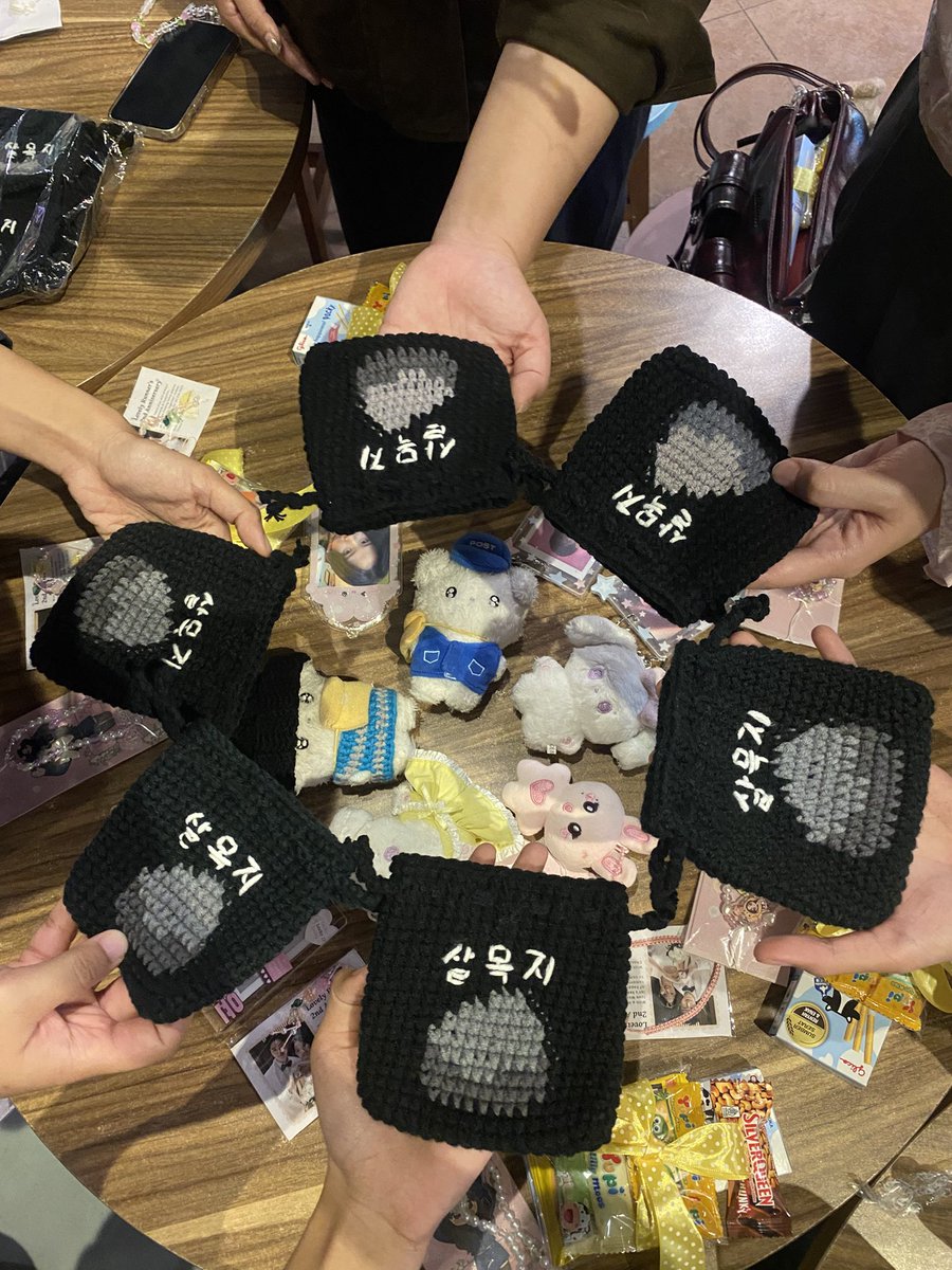 ⋆˙⟡ tweet media