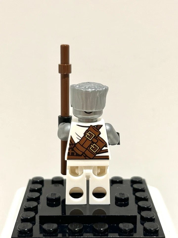 infinitybricks8's tweet image. Remembering the heroes on the Day of the Departed. Zane looks incredibly sharp in his ceremonial Honour Robe ❄️

#LEGO #LEGOminifigures #LEGOcollection #LEGOcommunity #LEGOaddictAFOL #LEGOreseller #LEGOforsale #NinjagoZane #DayOfTheDeparted #TitaniumNinja #HonourRobe #NinjagoFans
