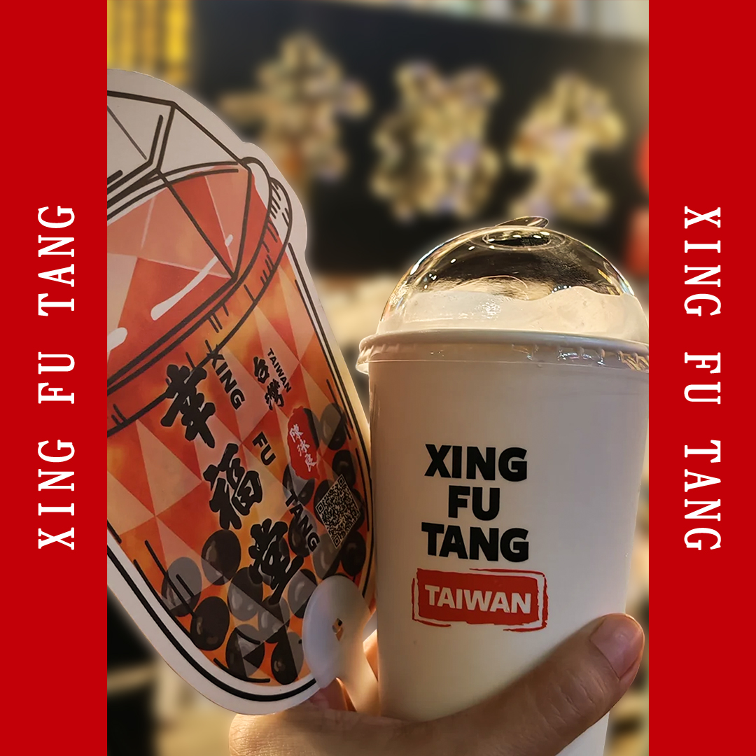 XingfutangGroup's tweet photo. What’s your way of making yourself happy? Mine is getting a cup of Xing Fu Tang 💓
#xingfutang #choosehappiness #dailyhappiness #littlejoy #littlejoys #happinessdaily #treatyourself #bubbletea #boba #bobalovers #brownsugarboba https://t.co/uAuBpK6Ux5