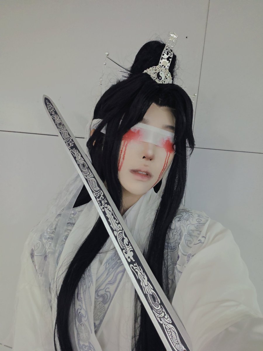 한_恨 tweet media