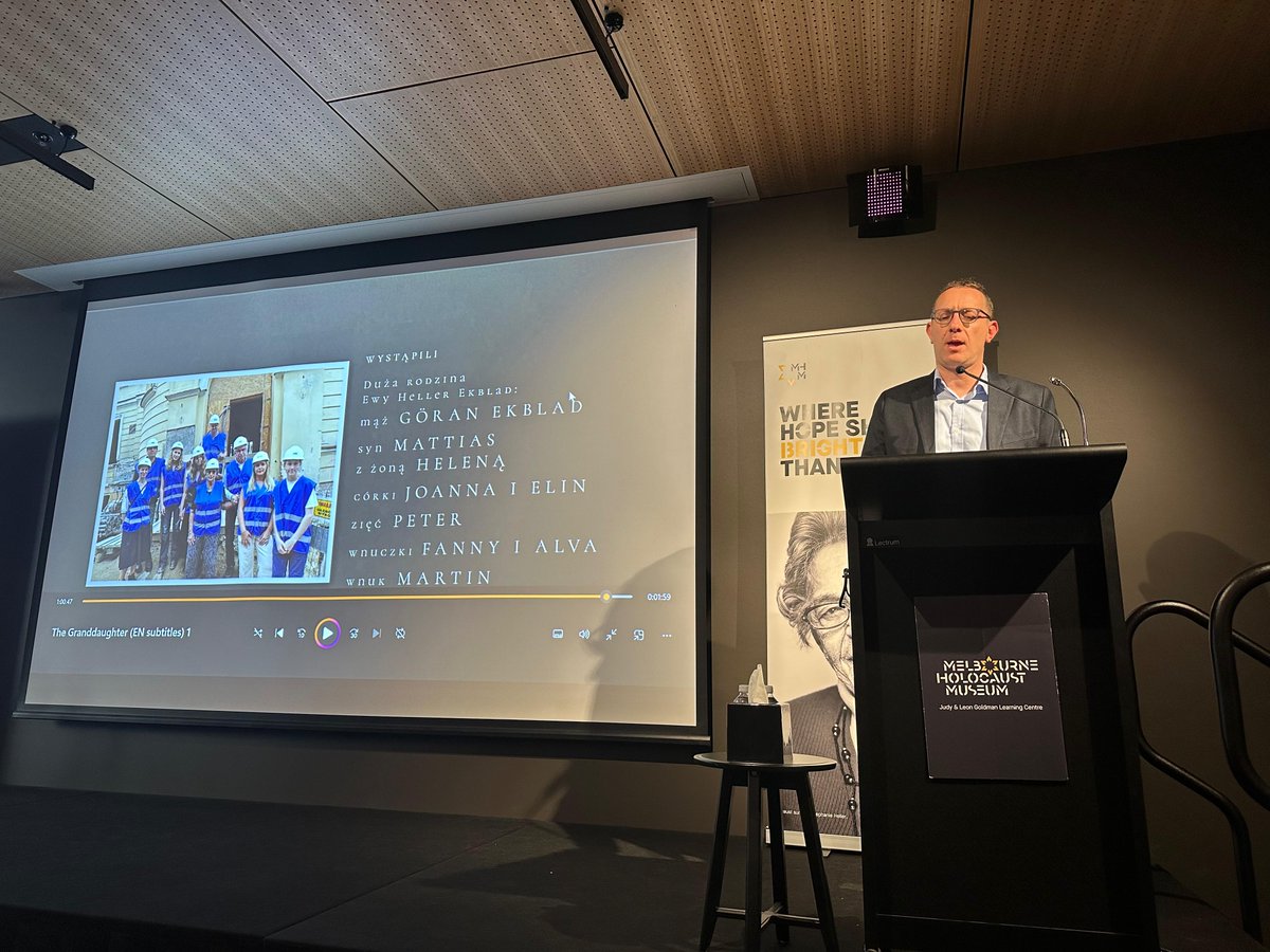 Poland in Australia tweet media