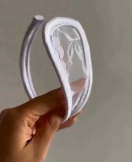 thatgirlsandie's tweet photo. Found this in my little sister’s closet, anyone know what it is used for? https://t.co/rO2vjDE4kE