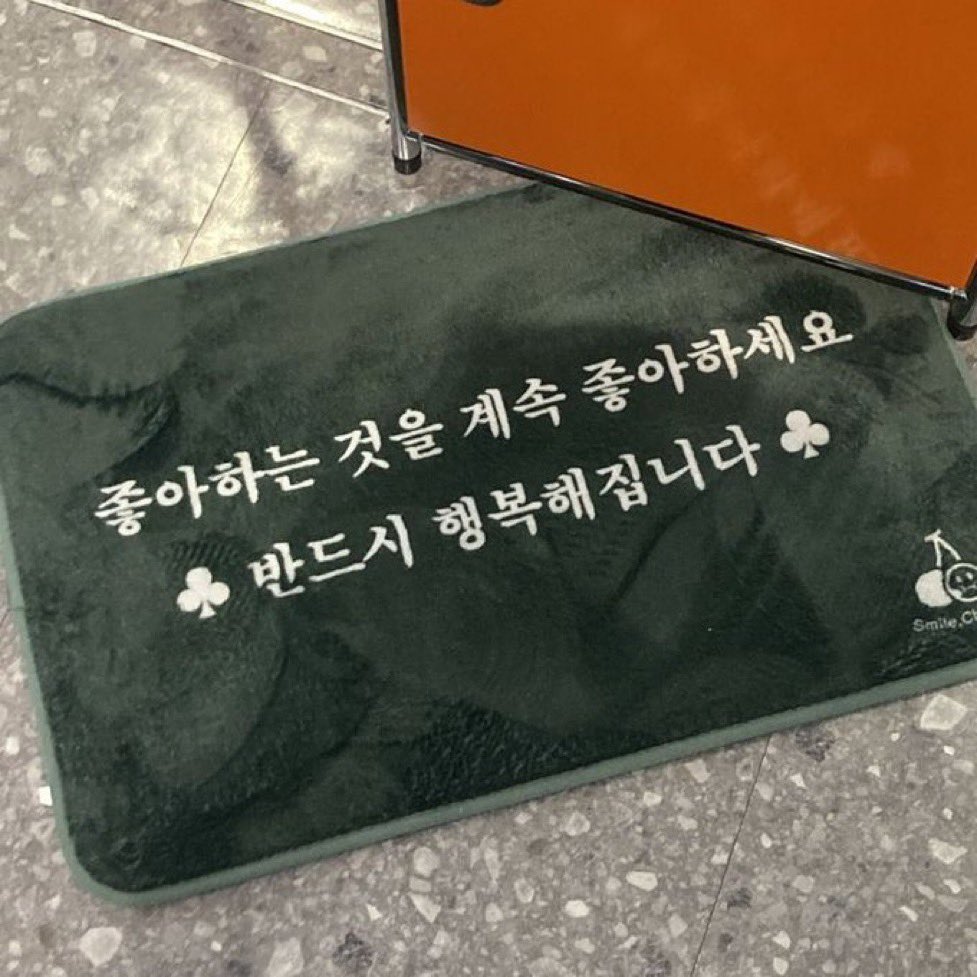 담담 tweet media