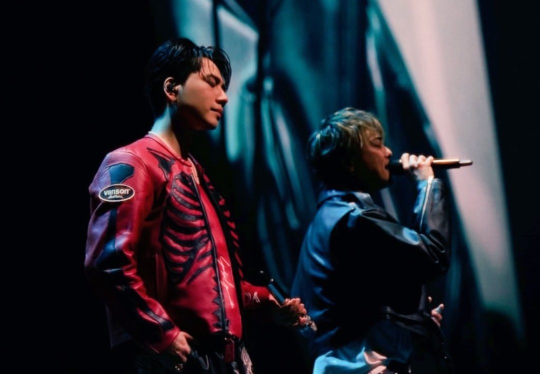 YukikoN0712's tweet photo. THE FUSIONã§äžçªã®å€§æå£°ãæ¹§ãäžãã£ãTAKAHIROããã®ç»å Žã«ããðæ¬ç©ã®ãå
ã¡ããã ãâšã£ãŠåããŠTAKAHIROããèŠãç§ã¯å€§è奮ð¥°
ä»ãŸã§ç»é¢ã§ããèŠãŠãªãã£ãéšå®®å
åŒãä»èªåã®ç®ç·ã®å
ã§æã£ãŠãå§¿ãæ¬åœã«ã«ãã³è¯ããŠå€¢ã®ããã ã£ãã®å¿ããªãð¥²
#ÃMI #TAKAHIRO
#THEREDRAIN
#THE_FUSION https://t.co/fTCfigGtGQ
