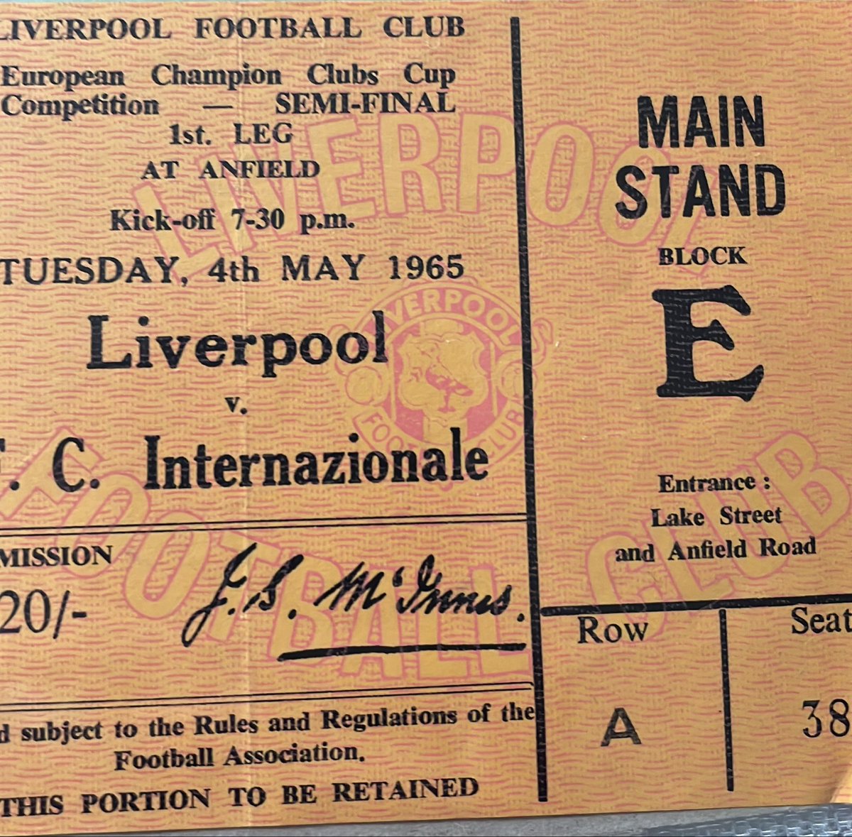 collectfootball's tweet image. A couple of Liverpool European football tickets from the 60s and 70s, I bet those nights under the floodlights were incredible, there is something about the atmosphere at a midweek floodlit football match in those days  #lfc #liverpool #tickets #europe #football
