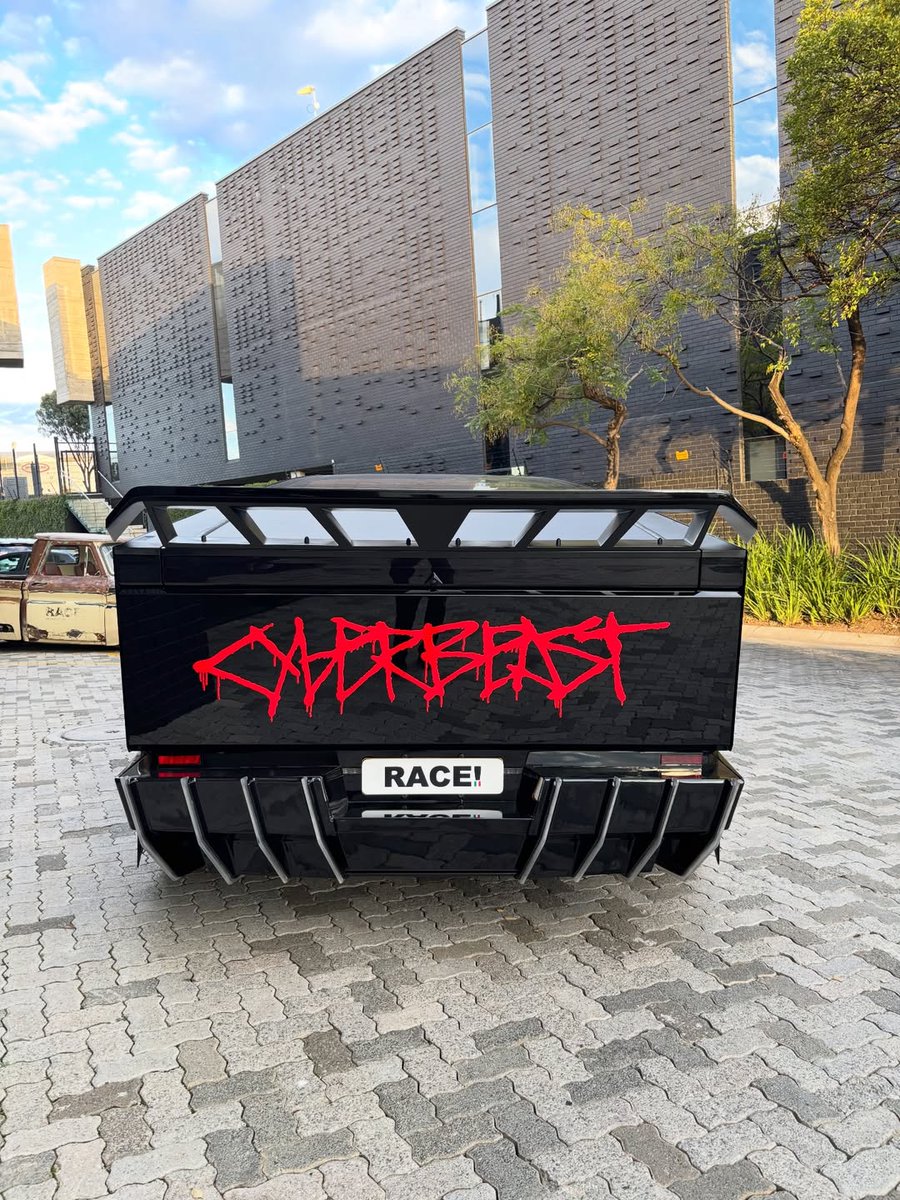 RACE! SOUTH AFRICA tweet media